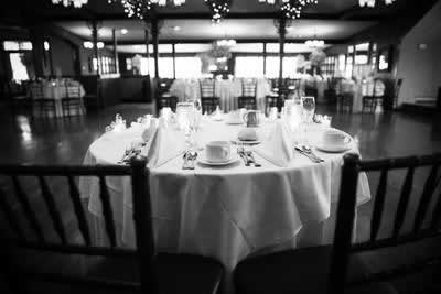 Stroudsmoor Country Inn - Stroudsburg - Poconos - Real Weddings - Table Setting