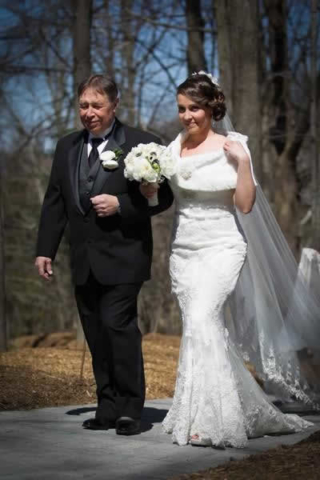 Stroudsmoor Country Inn - Stroudsburg - Poconos - Real Weddings - Bride With Dad
