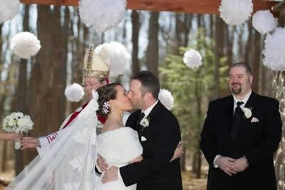 Stroudsmoor Country Inn - Stroudsburg - Poconos - Real Weddings - Bride And Groom First Kisses
