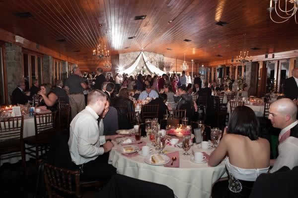 Stroudsmoor Country Inn - Stroudsburg - Poconos - Real Weddings - Guests Celebrating