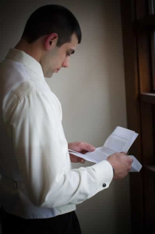 Stroudsmoor Country Inn - Stroudsburg - Poconos - Real Weddings - Getting Ready For Wedding