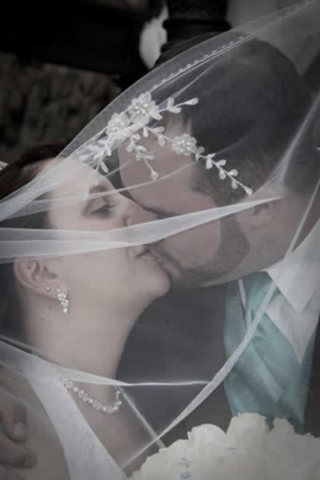 Stroudsmoor Country Inn - Stroudsburg - Poconos - Real Weddings - Bride And Groom First Kisses