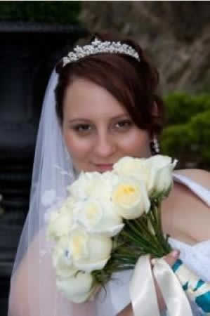 Stroudsmoor Country Inn - Stroudsburg - Poconos - Real Weddings - Bride With Bouquet