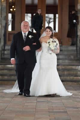 Stroudsmoor Country Inn - Stroudsburg - Poconos - Real Weddings - Bride With Dad
