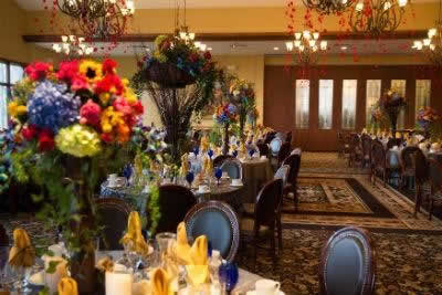 Stroudsmoor Country Inn - Stroudsburg - Poconos - Real Weddings - Reception Room