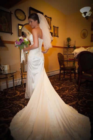 Stroudsmoor Country Inn - Stroudsburg - Poconos - Real Weddings - Bride Posing Near Mirror