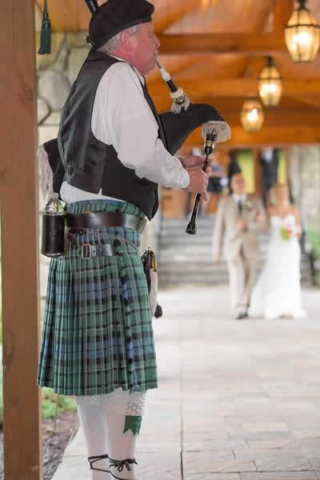 Stroudsmoor Country Inn - Stroudsburg - Poconos - Real Weddings - Man Playing Bagpipes