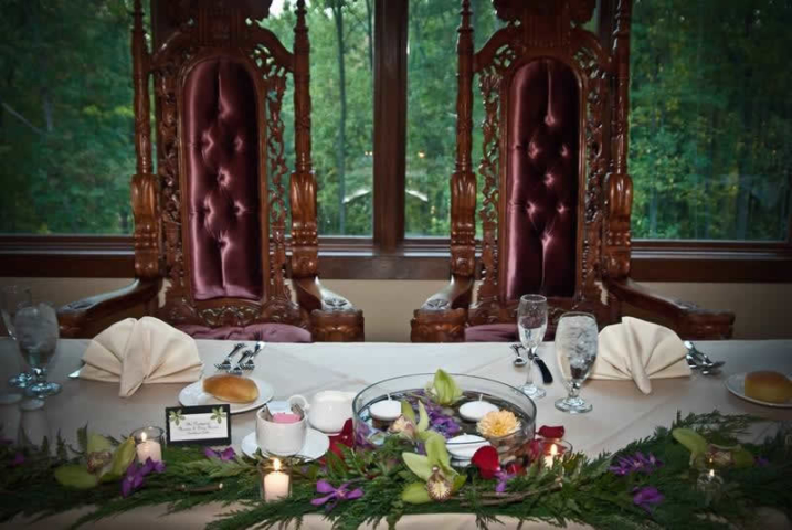 Stroudsmoor Country Inn - Stroudsburg - Poconos - Classic Wedding Celebrations - Bride And Groom Table