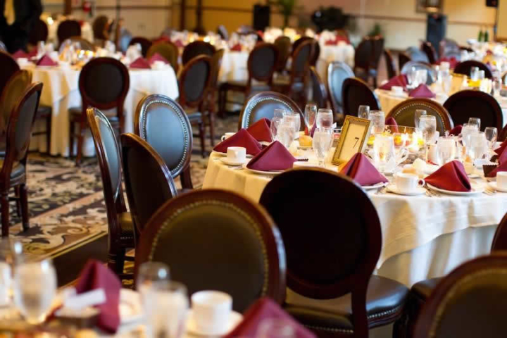 Stroudsmoor Country Inn - Stroudsburg - Poconos - Classic Wedding Celebrations - Table Settings