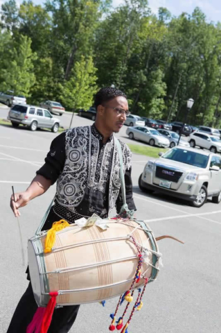 Stroudsmoor Country Inn - Stroudsburg - Indian Wedding - Poconos - Man With Drum