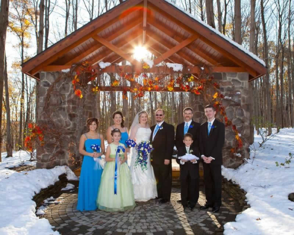 Stroudsmoor Country Inn - Stroudsburg - Poconos - Woodlands Outdoor Wedding - Happy Couple And Family Posing For Pictures
