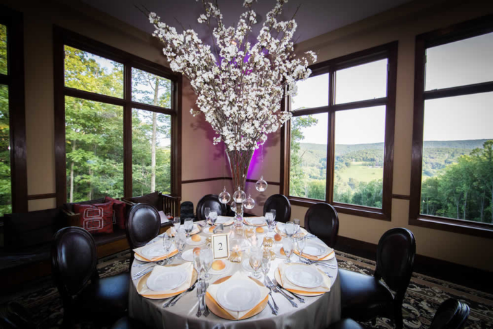 Table setting with flowers and crystal balls