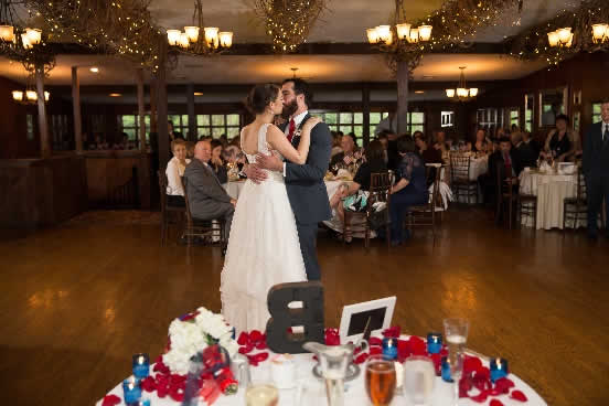 Wedding Couple First Dance