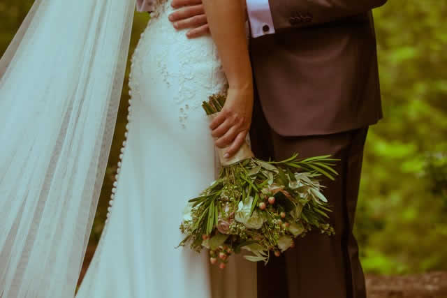 mauro-wedding-bouquet Wedding couple - outdoor wedding - Pocono wedding