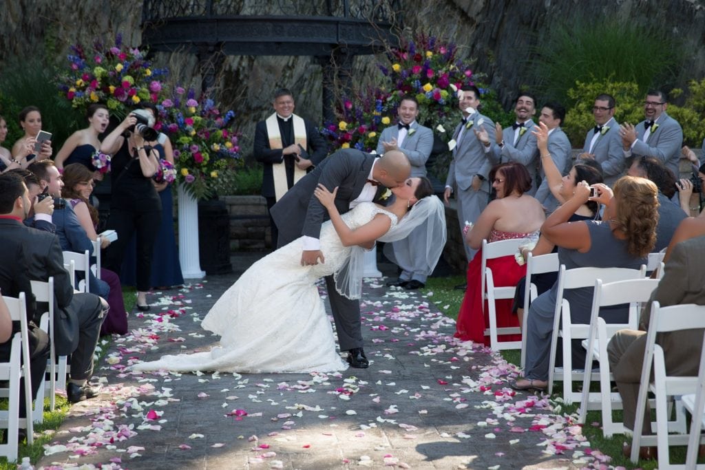 wedding ceremony kiss terraview