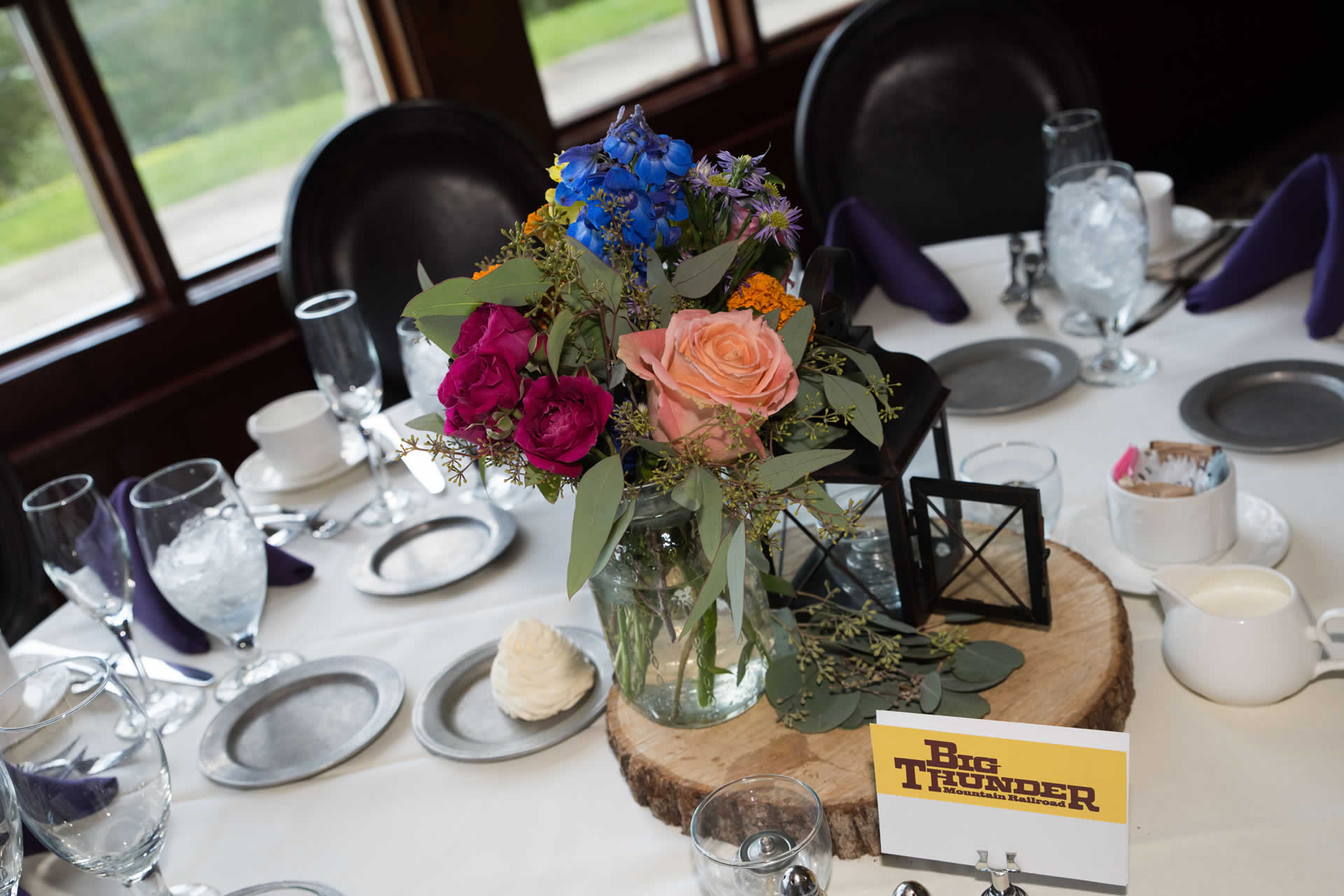 Centerpiece floral and decor