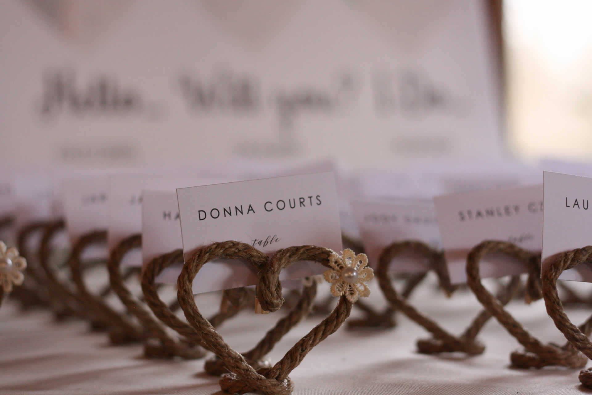 Table card station lawnhaven