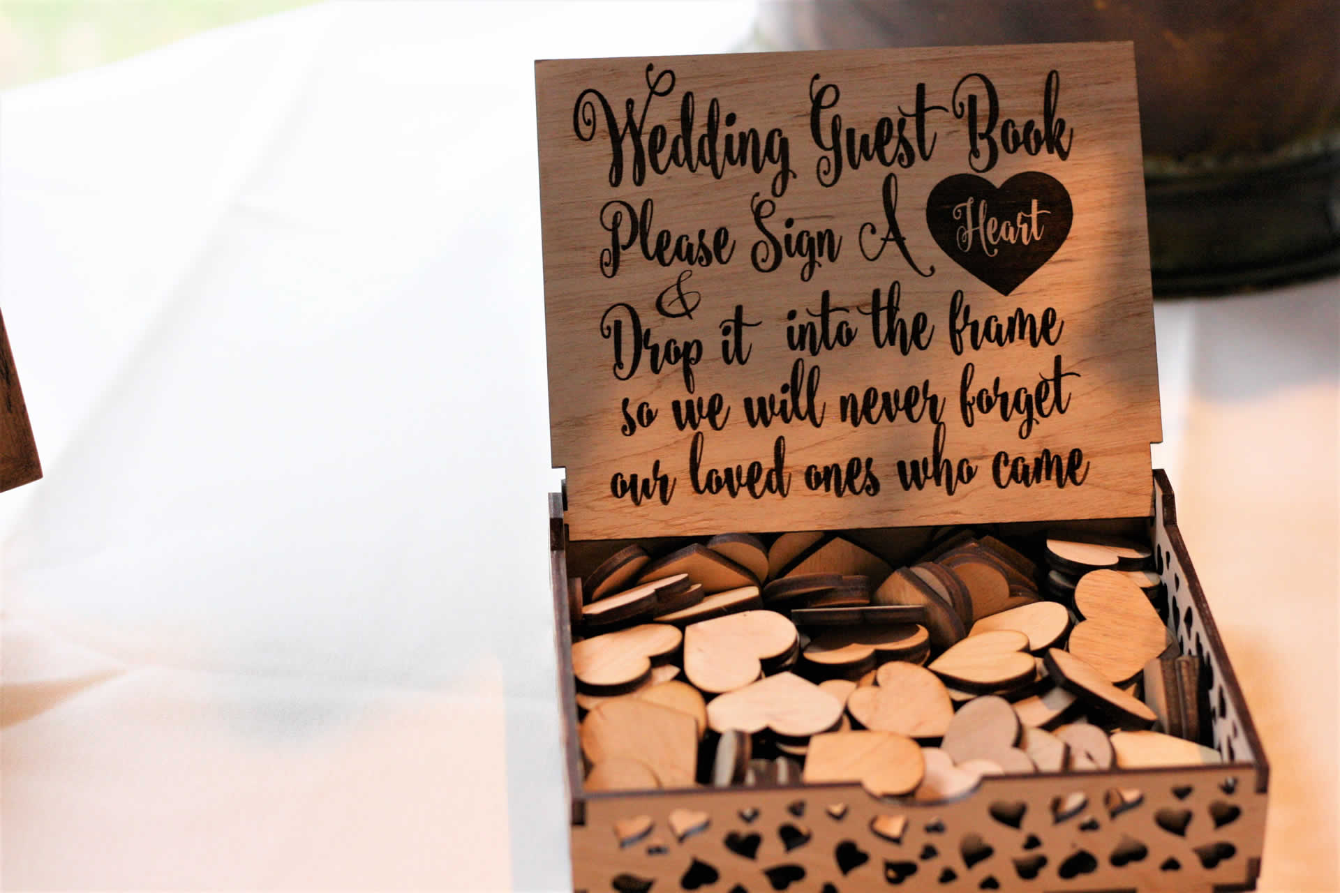 Wedding guest book lwanhaven