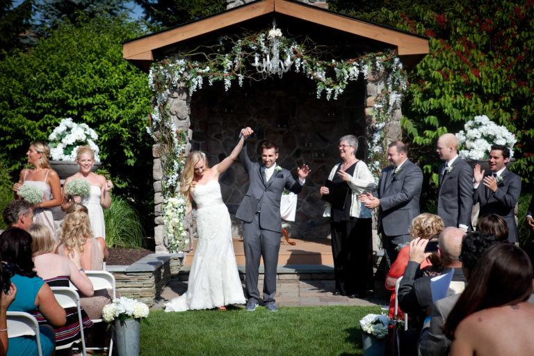 Vendors 1 Wedding couple lawnhaven