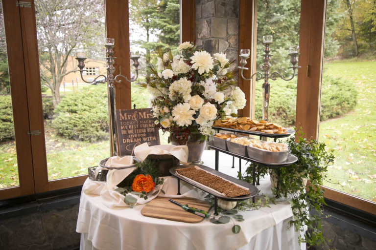 Floral decor, specialty station, dessert station lwanhaven