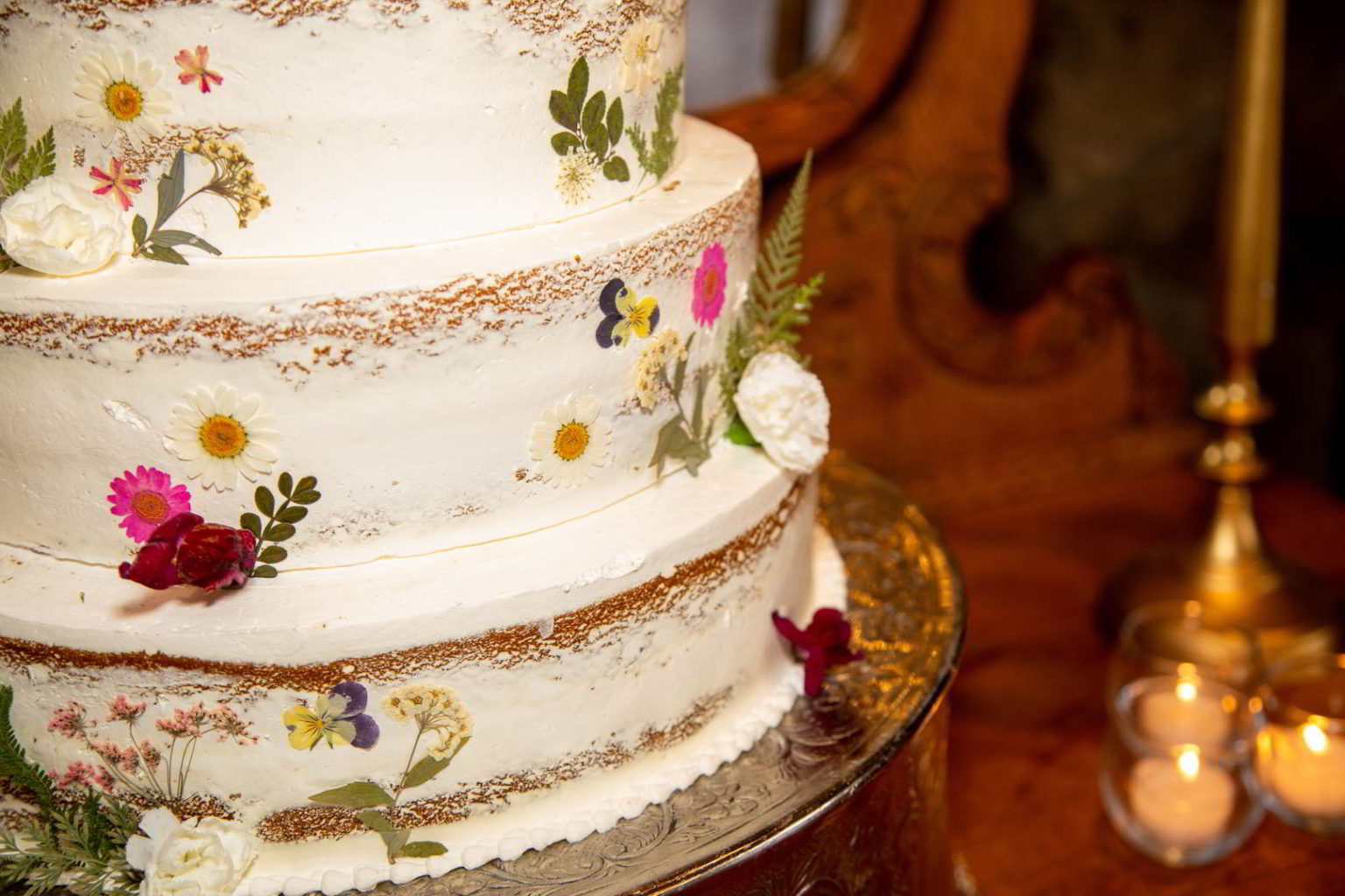 wedding cakes featured img 001