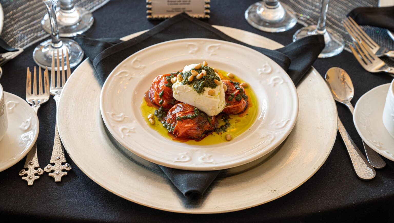 Plated entrée at place setting
